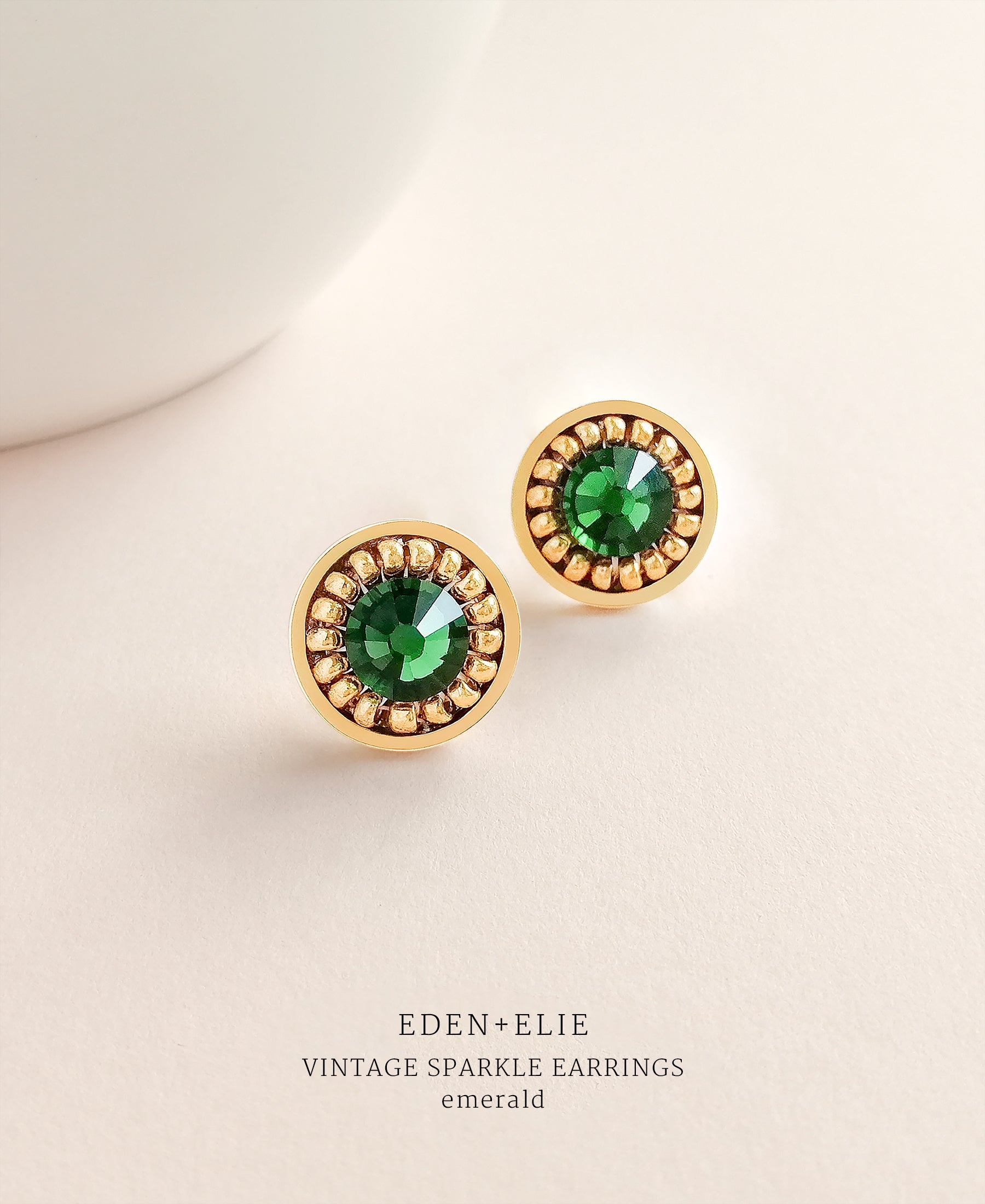 EDEN + ELIE Vintage Sparkle stud earrings - emerald green