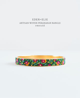 EDEN + ELIE Modern Peranakan gold narrow bangle - emerald